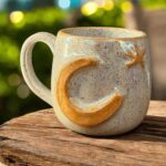 مج فخار أصفر